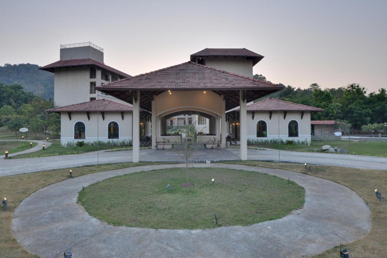 Bhanu The Fern Forest Resort & Spa, Jambughoda Экстерьер фото