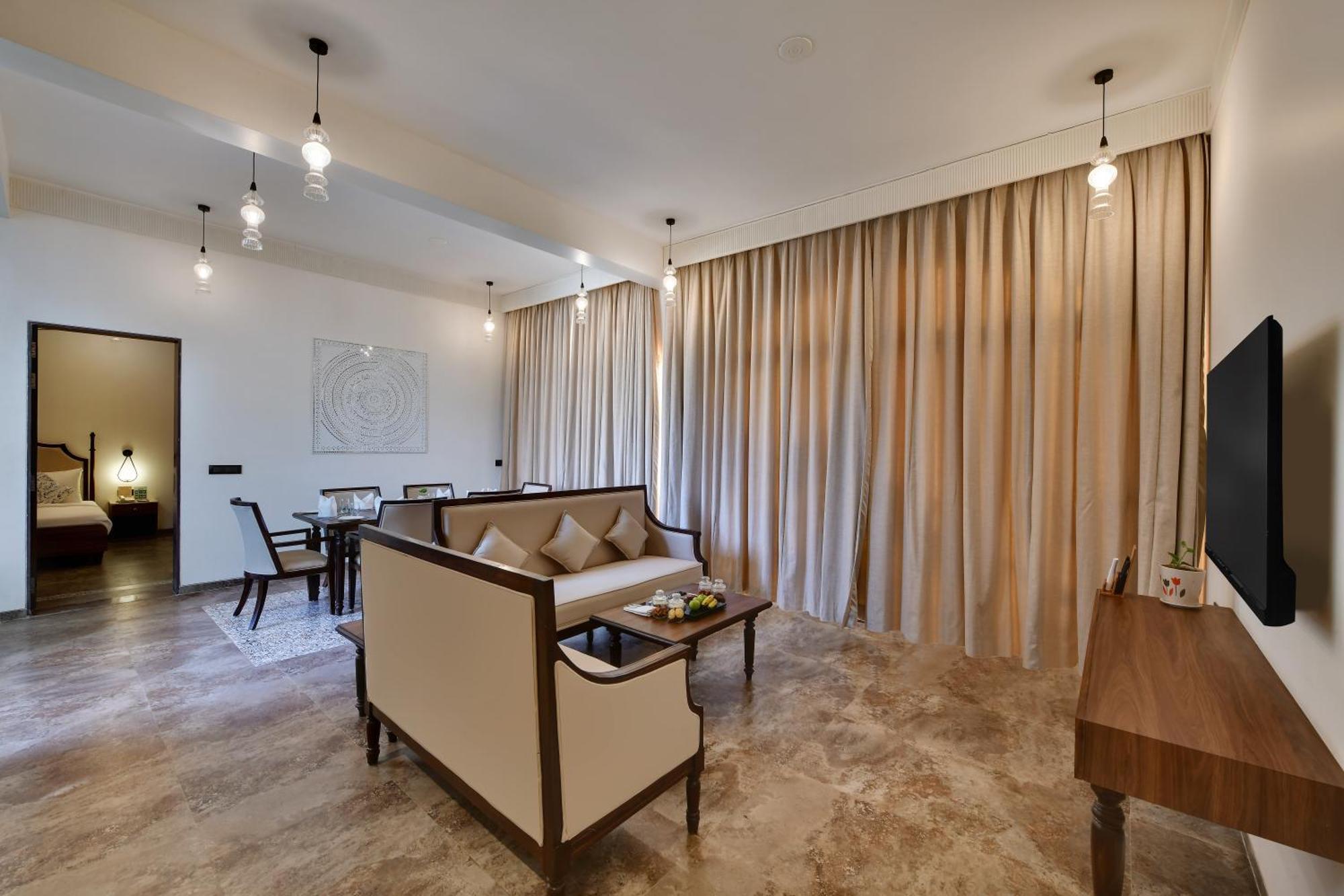Bhanu The Fern Forest Resort & Spa, Jambughoda Экстерьер фото